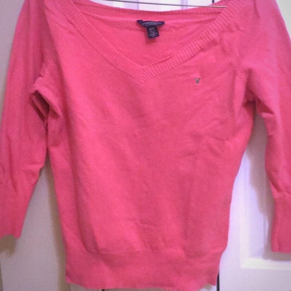 American Eagle hot pink v-neck lightweight sweater